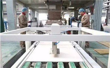 探秘高度自動化生產線 卓達集團如何以科技引擎，鑄就全球頂級綠色建筑未來