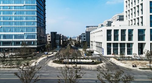 格力中央空調服務步步高集團稻谷互聯(lián)網產業(yè)園，助力智慧工廠巡展
